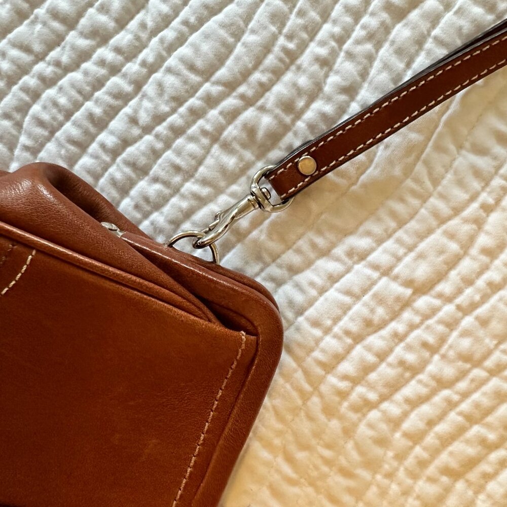 Vintage 90's COACH Wristlet - Picture 5 of 6